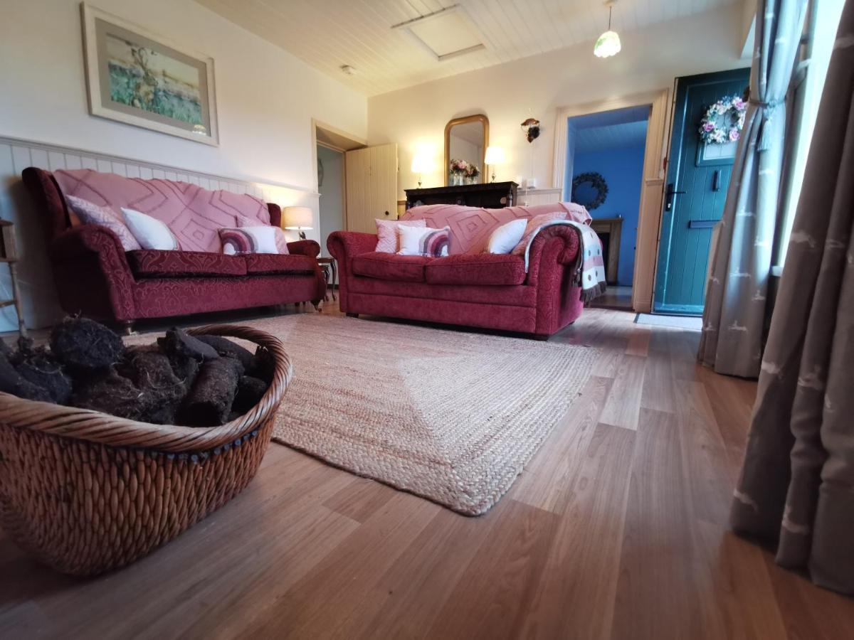 New Listing - Ladybird Cottage - Donegal - Wild Atlantic Way Donegal Town Eksteriør billede